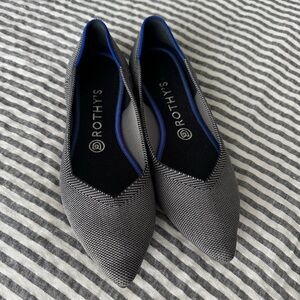 Rothy's Gray and Blue Pointed Flats